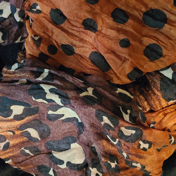 Animal Print Scarf - Picture 3 of 5